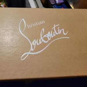 Christin Louboutin Pigalle Patent